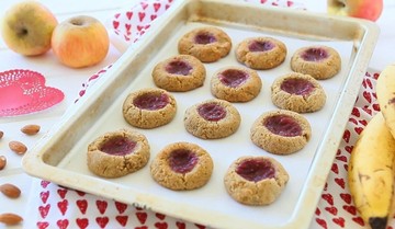 Almond Cookies with Raspberry Jam
